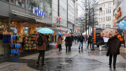 Kinh Nghiệm Đi Du Lịch Vào Những Ngày Mưa