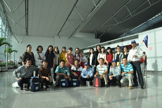 Agribank Tiền Giang khám phá xứ sở chùa vàng